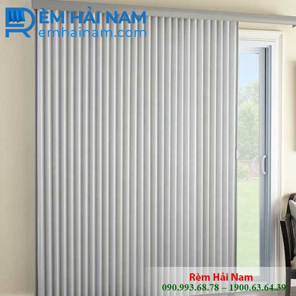 Rèm sáo nhựa dọc giảm giá